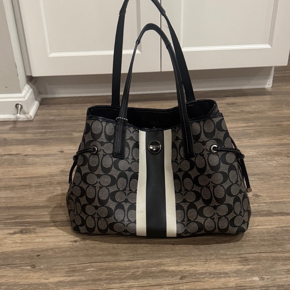Coach Black and Gray Shoulder Bag